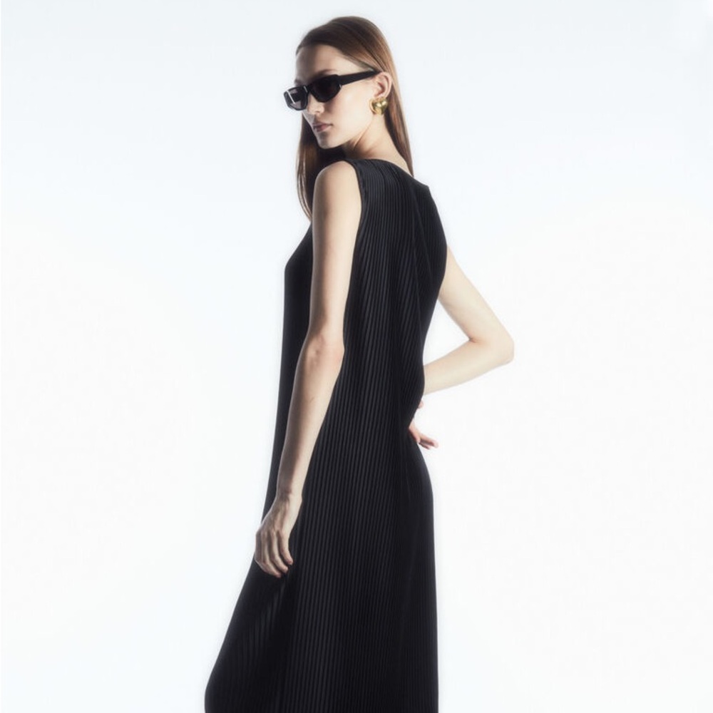 Cos Pleated Maxi Dress Dark Navy